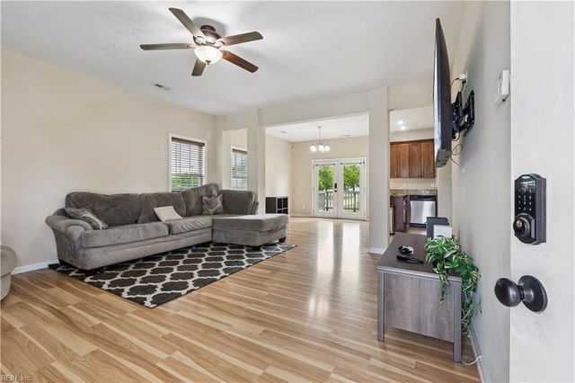 208 Dooley ST, Hampton, VA 23669
