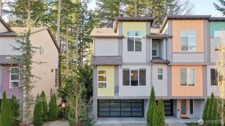 13724 Ash Way #C1, Everett, WA 98204