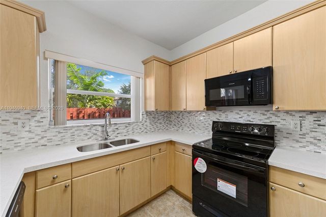 14049 SW 51st Ln, Miramar, FL 33027