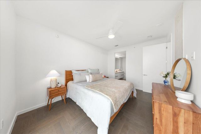 313 W 17th ST 2405, Austin, TX 78701