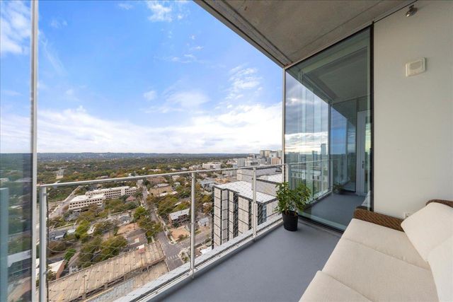 313 W 17th ST 2405, Austin, TX 78701