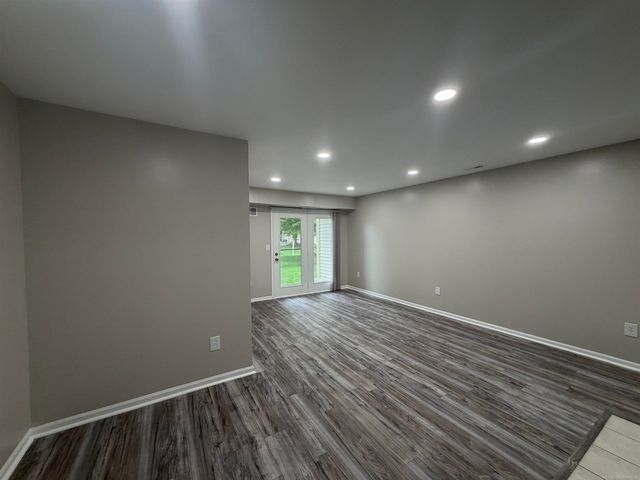 44411 Sunnyside Drive, Sterling Heights, MI 48313