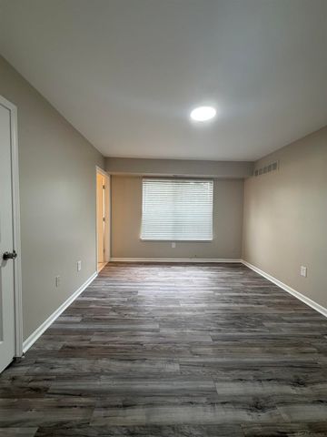 44411 Sunnyside Drive, Sterling Heights, MI 48313