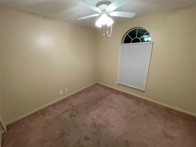 602 Losoya CT, Hutto, TX 78634