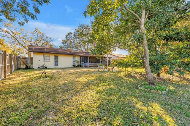 6825 CIRCLECREEK DRIVE, Pinellas Park, FL 33781