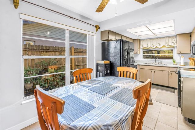 6825 CIRCLECREEK DRIVE, Pinellas Park, FL 33781