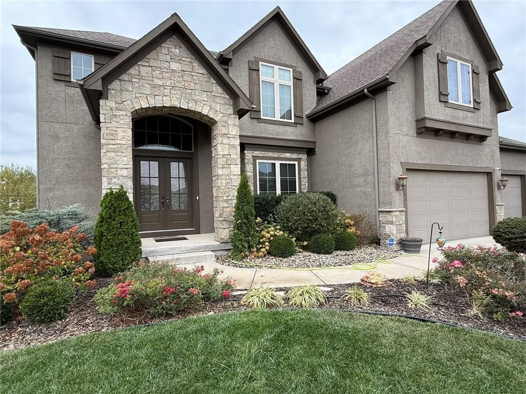 15704 Chadwick Street, Overland Park, KS 66224