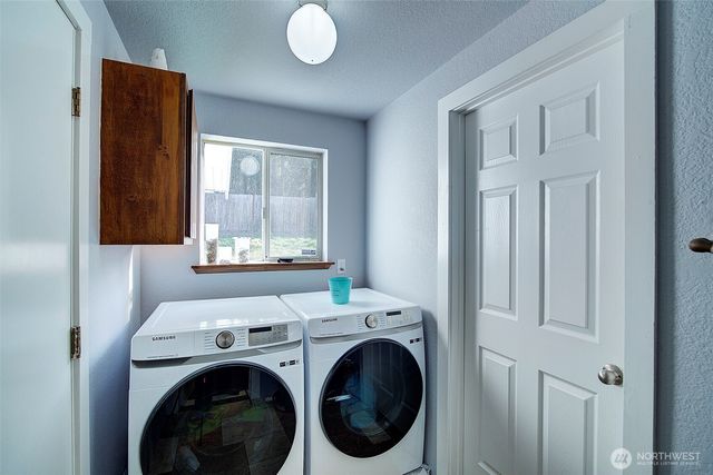 8410 162nd Street Ct E, Puyallup, WA 98375