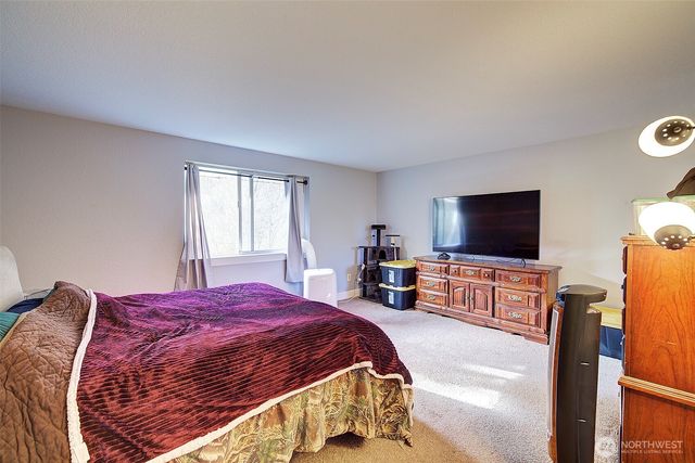 8410 162nd Street Ct E, Puyallup, WA 98375