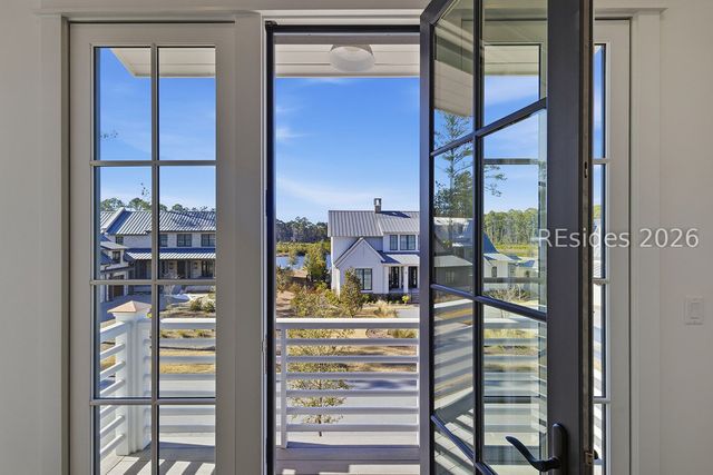 18 Lyonia St, Bluffton, SC 29910