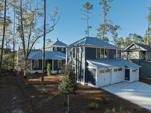 18 Lyonia St, Bluffton, SC 29910