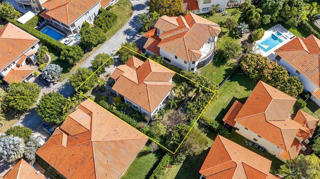 7436 SW 188th Ln, Cutler Bay, FL 33157