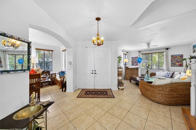 7436 SW 188th Ln, Cutler Bay, FL 33157