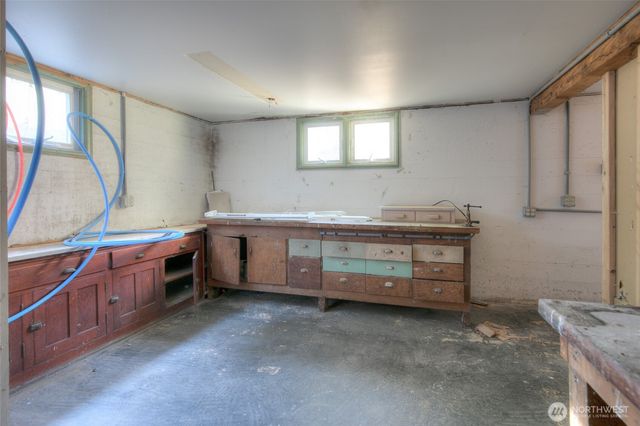 6015 Olympic Highway, Aberdeen, WA 98520