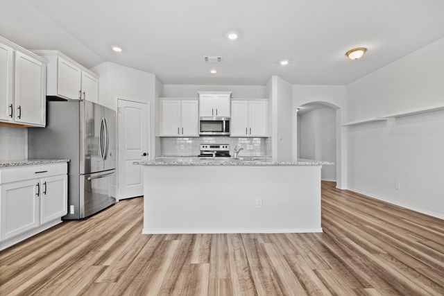 229 Reagor DR, Taylor, TX 76574
