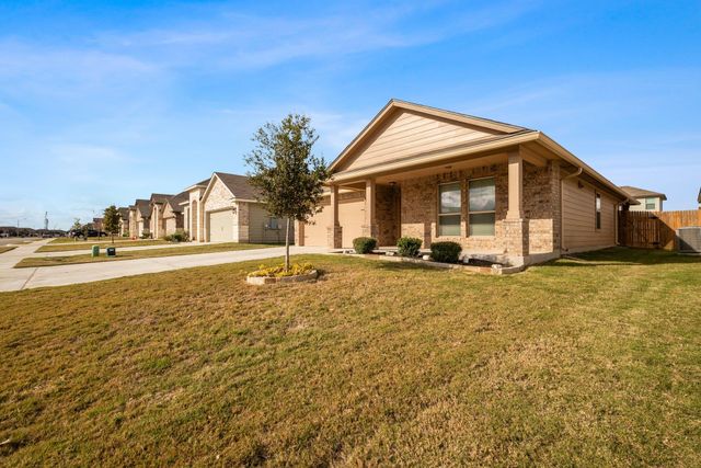 229 Reagor DR, Taylor, TX 76574