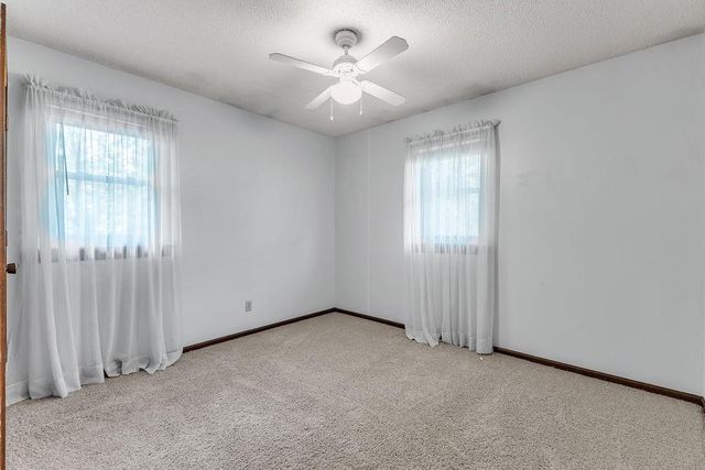 7001 N Highland Avenue, Kansas City, MO 64118