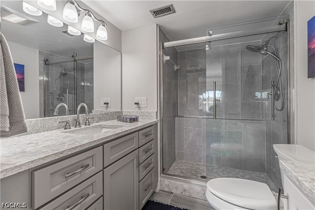7430 Lake Breeze DR 403, Fort Myers, FL 33907