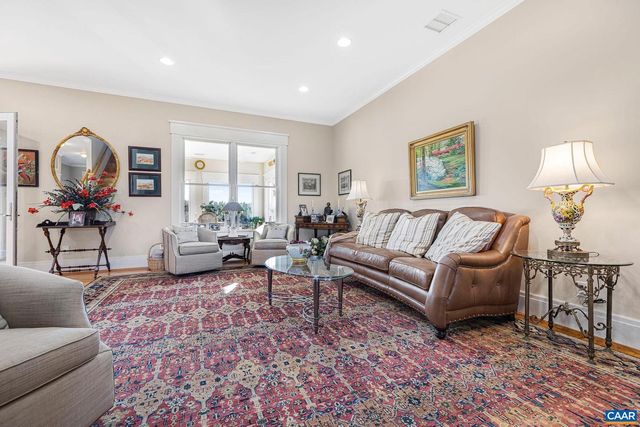 2055 THOMAS JEFFERSON PKWY, Charlottesville, VA 22902