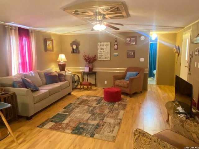 269 Y O Coleman, Leakey, TX 78873