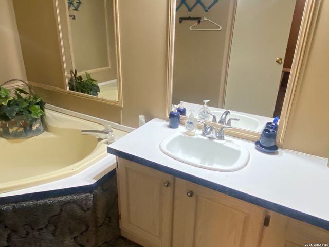 269 Y O Coleman, Leakey, TX 78873