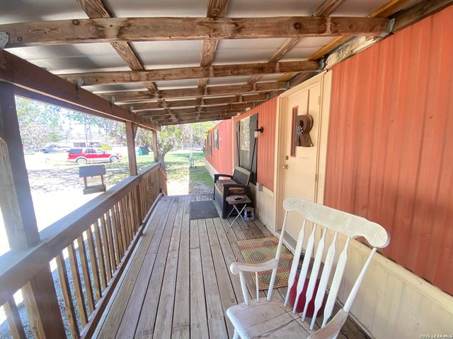 269 Y O Coleman, Leakey, TX 78873