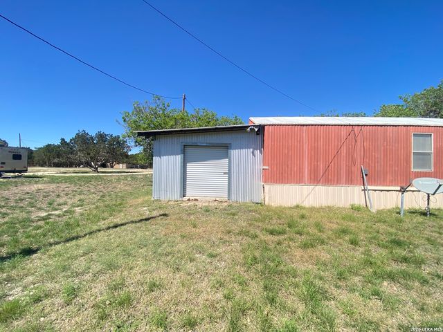 269 Y O Coleman, Leakey, TX 78873