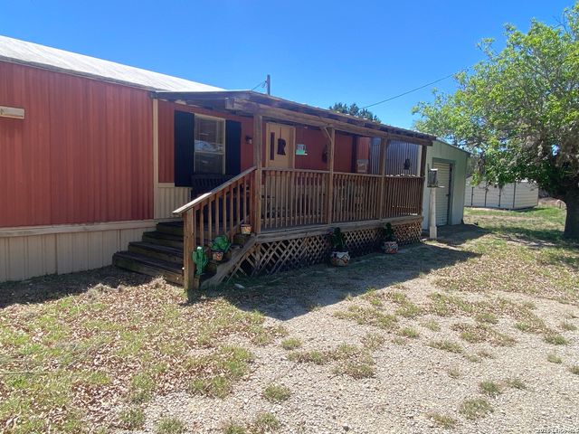 269 Y O Coleman, Leakey, TX 78873