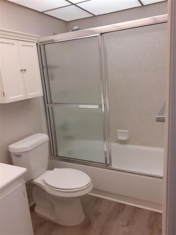 9425 S Belfort Circle 104, Tamarac, FL 33321