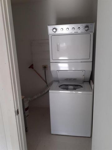 9425 S Belfort Circle 104, Tamarac, FL 33321