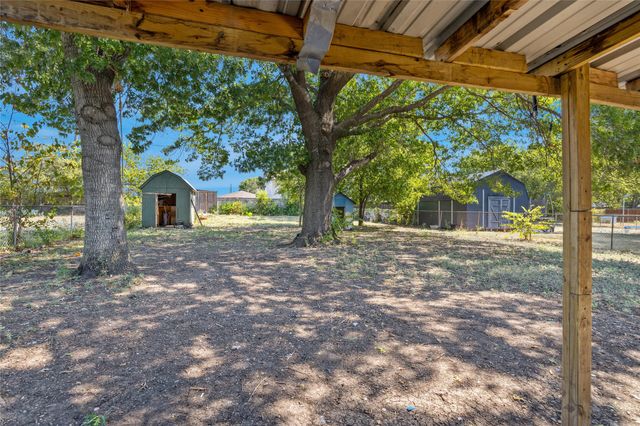 622 Power Drive, Duncanville, TX 75116