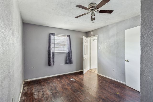 622 Power Drive, Duncanville, TX 75116