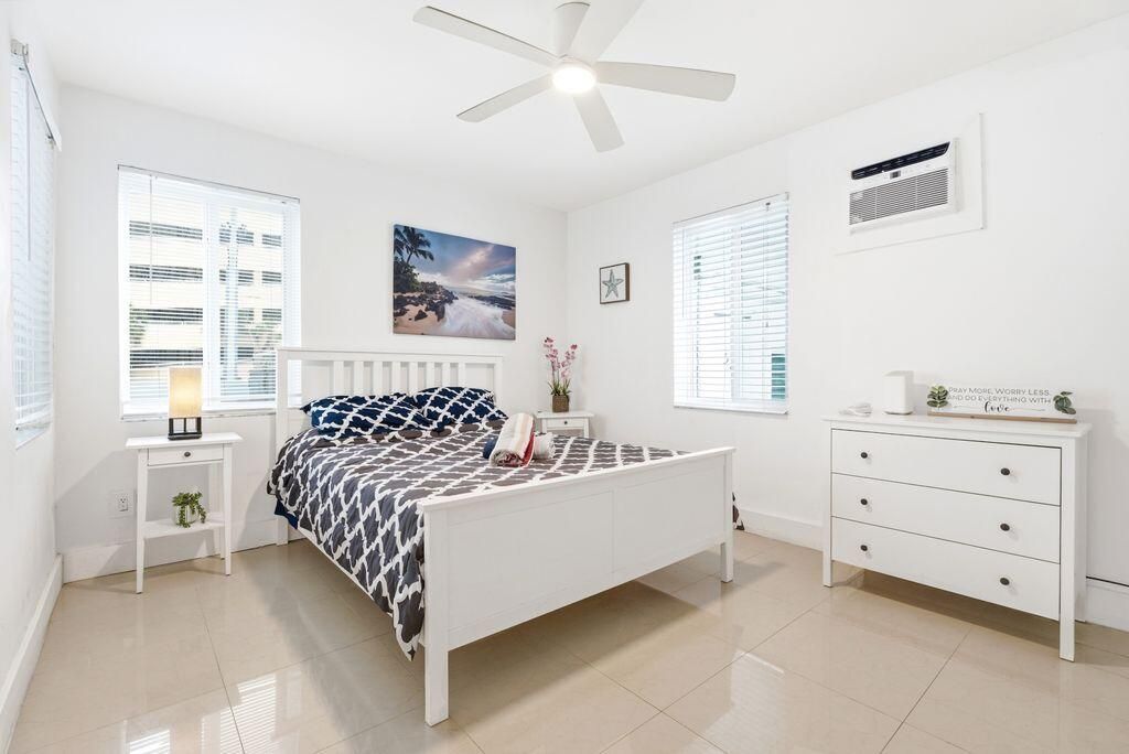 343 Van Buren Street 2, Hollywood, FL 33019