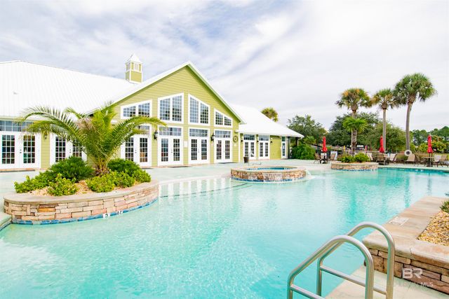 820 Carrozza Lane, Foley, AL 36535