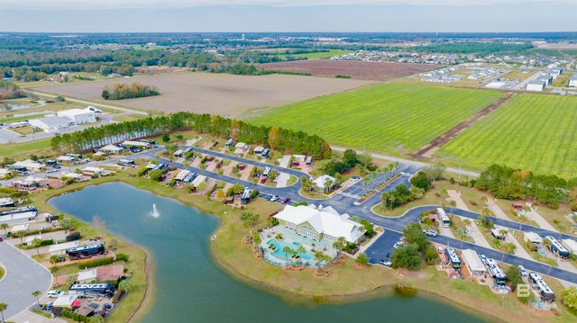 820 Carrozza Lane, Foley, AL 36535