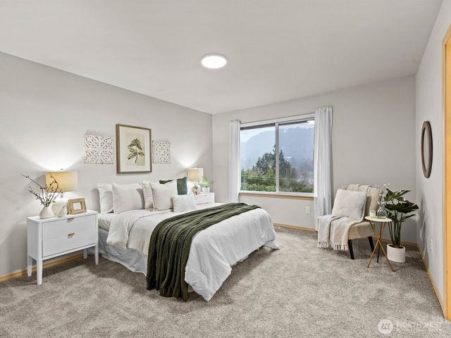 24094 Walker Valley Road, Mount Vernon, WA 98274