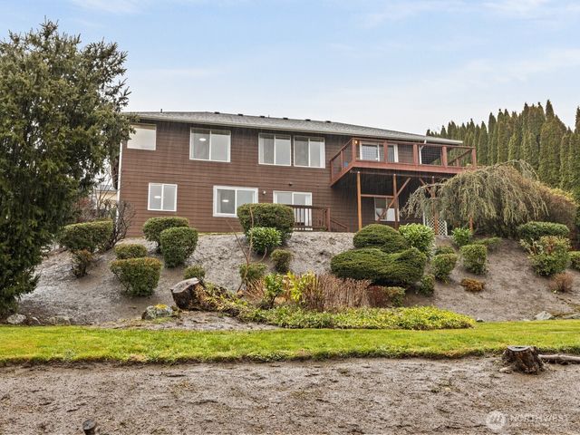 24094 Walker Valley Road, Mount Vernon, WA 98274