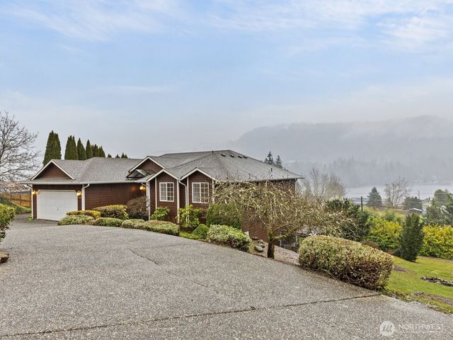 24094 Walker Valley Road, Mount Vernon, WA 98274