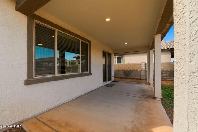 17812 W OBERLIN Way, Surprise, AZ 85387