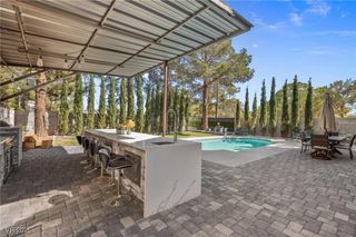 2932 Whalers Cove Circle, Las Vegas, NV 89117