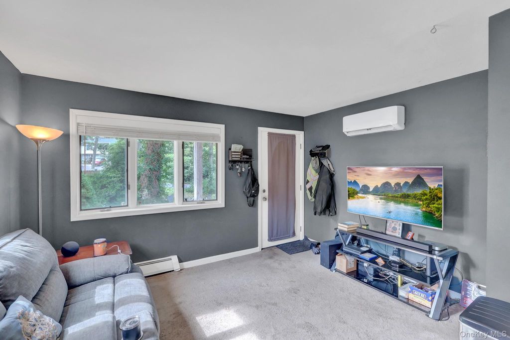 130 Hawthorne Road, Rocky Point, NY 11778 — photo 4