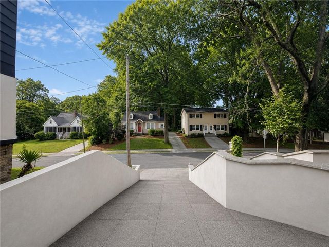 1180 Holly Street NW, Atlanta, GA 30318