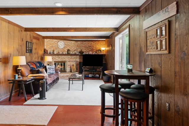 3232 W 13th Street, Davenport, IA 52804