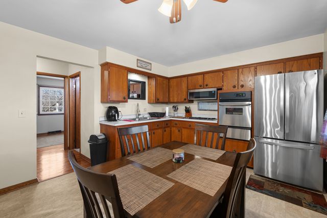 3232 W 13th Street, Davenport, IA 52804