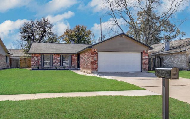 13843 Rosetta Drive, Cypress, TX 77429