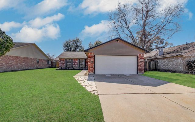 13843 Rosetta Drive, Cypress, TX 77429