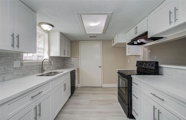 13843 Rosetta Drive, Cypress, TX 77429