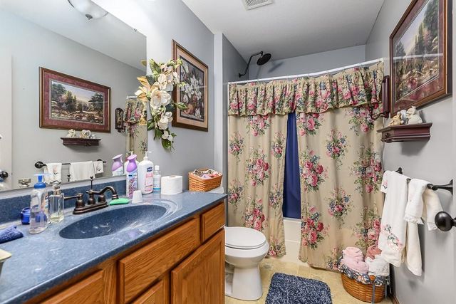 25276 183rd Street, Leavenworth, KS 66048