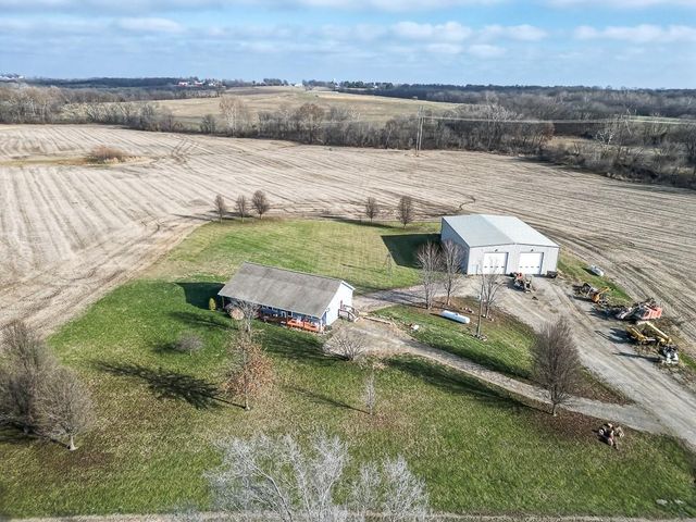 25276 183rd Street, Leavenworth, KS 66048