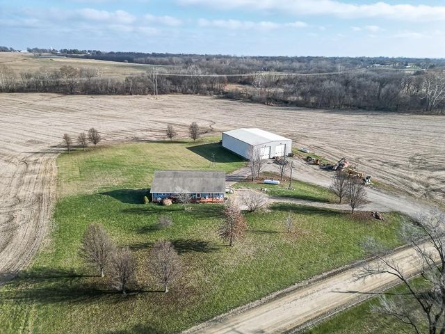 25276 183rd Street, Leavenworth, KS 66048